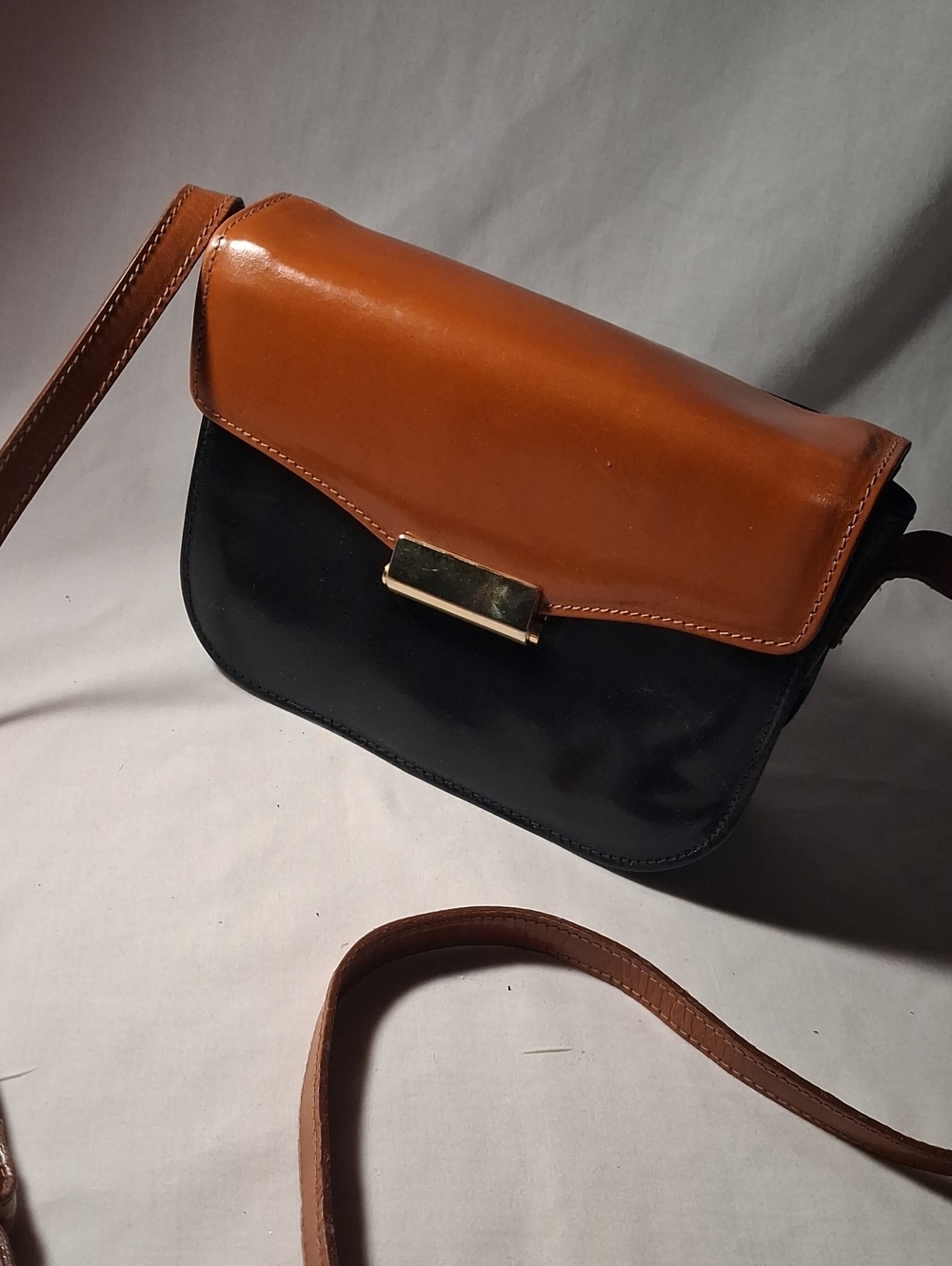 Vintage 1980s Famarc Leather Two-Tone Crossbody Bag in Brown and Black